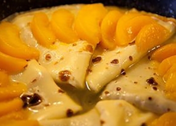 Crêpes au RinQuinQuin et pêches