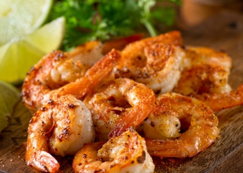 Gambas flambées à l'absinthe Absente
