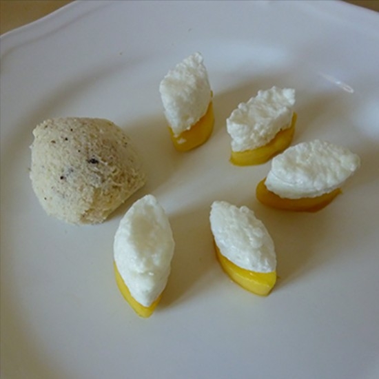 Calissons with mango, sweet almond and RinQuinQuin