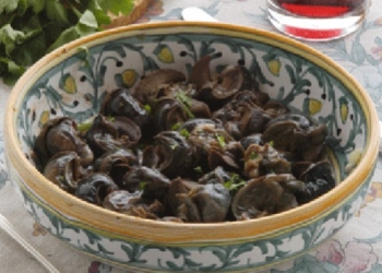 Snails with garlic butter and HB Pastis