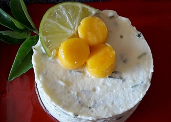 Parfait glacé au citron, basilic et RinQuinQuin, inspiré par Christophe Felder