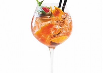 Spritz Orange Colombo @ Damien Gillet, Head barman of Chalet d'Adrien