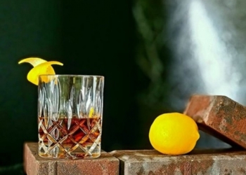 Sazerac version @angelinahappyhour - Florida