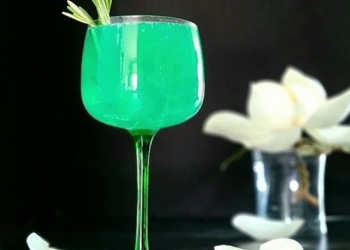 Summer Cloud by Angelina McLean, mixologist